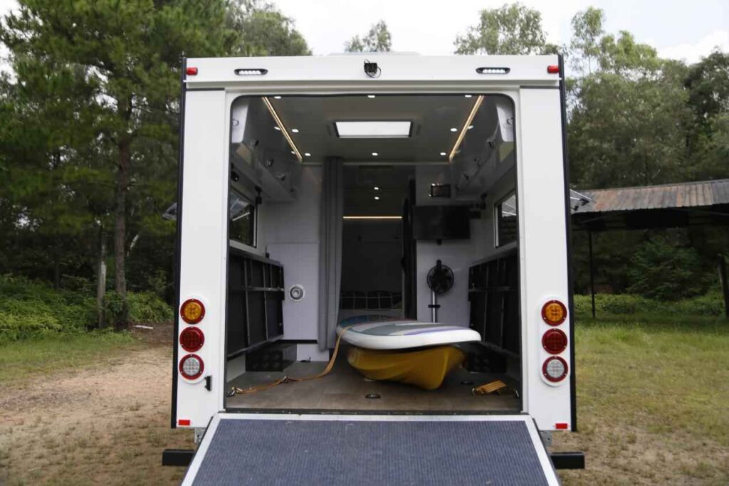 Fiberglass RV Manufacturers Toy Haulers
