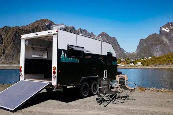 Fiberglass RV Manufacturers Toy Hauler