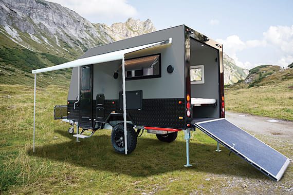 14.6ft toy hauler caravan